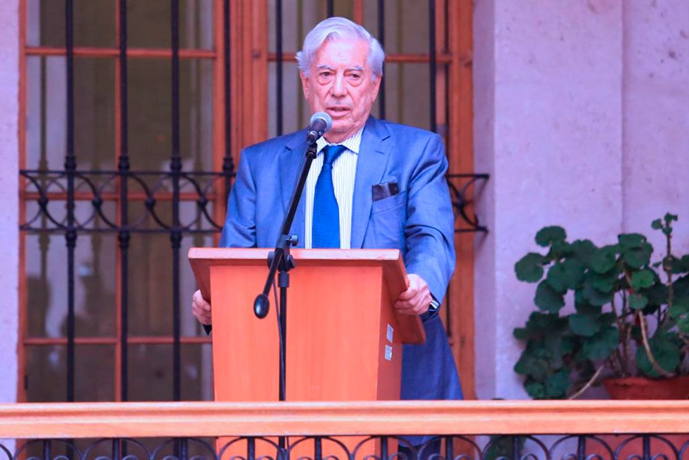 novela-vargas-llosa-escogida-the-new-york-times-100-mejores-ano