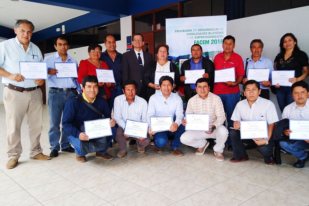 ucv-clausura-programa-capacitaciones-juntas-usuarios-agua-la-libertad