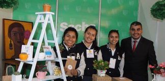 Escolares participan en concurso sobre ideas emprendedoras en UCV