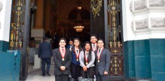 Estudiante de UCV participa en evento organizado por el Congreso de la República