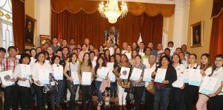 MPT entrega certificados a Establecimientos Públicos Saludables en Trujillo