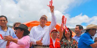 Presidente Martín Vizcarra inaugura puente que unirá las regiones de La Libertad y Áncash