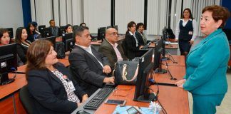 Docentes de UCV se capacitan en el uso de herramientas digitales