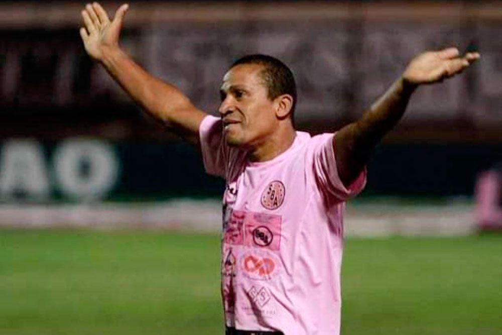 fallece-exfutbolista-carlos-kukin-flores-paro-cardiaco
