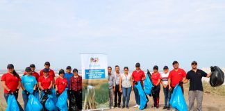 Colaboradores de UCV participan en campaña de Limpieza