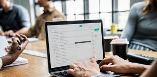 Coordinador de la carrera de Negocios WA de UPN comparte recomendaciones para conseguir un ascenso en el trabajo