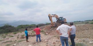 Maquinaria del GRLL encauza río Chaman en Chepén