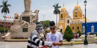 Alertan contra el racismo a ciudadanos de Trujillo