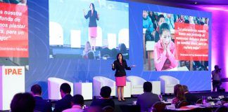 MINEDU desarrollará programa de escuelas digitales