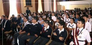 Alcaldes escolares de Trujillo participan del I encuentro de participación política juvenil
