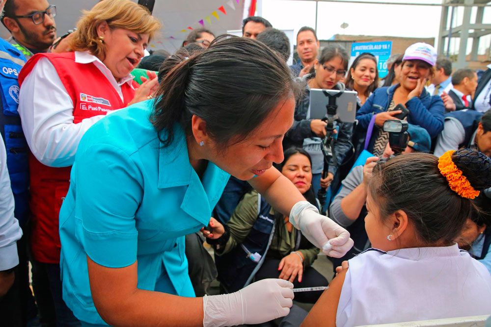 minsa-senala-un-millon-ninos-vacunados-contra-sarampion-rubeola-polio