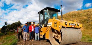 Pool de maquinaria pesada del GR seguirá trabajando en Santiago de Chuco