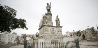 Declararán los bienes muebles del Cementerio Presbítero Maestro como Bienes Integrantes del Patrimonio Cultural de la Nación