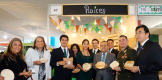 Jóvenes de Perú presentan productos de exportación innovadores en la Feriadex