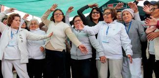 La alimentación saludable y los ejercicios mejoran la calidad de vida del Adulto mayor