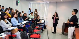 La Escuela de Psicología de UCV desarrolla capacitación en orientación vocacional y manejo de emocional