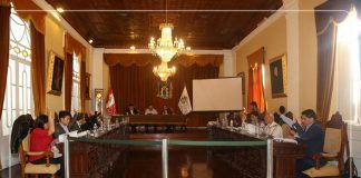 Concejo de la MPT acuerda entregar 8 camionetas y 10 motos a la PNP