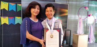 MPT entrega reconocimiento a ‘niño banquero del Perú’