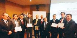 Cuatro carreras de Ingeniería de UNT reciben certificación de ICACIT