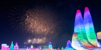 China inaugura su famoso Festival de Hielo y Nieve de Harbin