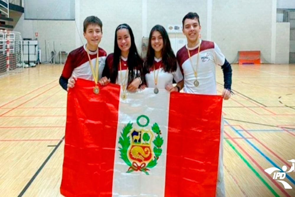 seleccion-peruana-badminton-gana-cuatro-medallas-espana