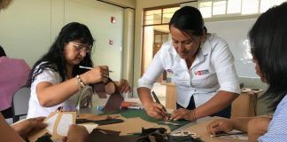 CITEccal Trujillo capacitó a mujeres del valle de Jequetepeque en elaboración de productos de cuero