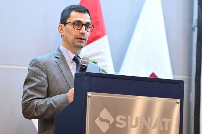 designan-economista-trujillano-superintendente-sunat