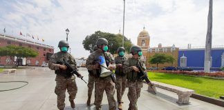 Policías, militares y agentes del Inpe recibirán bono de 720 soles
