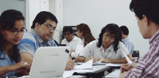 Concytec: Docentes peruanos ganan concurso para programa virtual de formación en ciencias