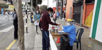 Trujillo: 450 comerciales del C.C. El Virrey participaron al control médico Covid-19
