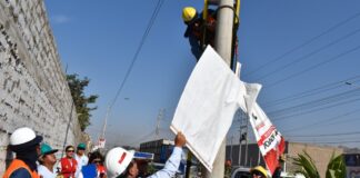 Hidrandina exhorta a no colocar propaganda política en postes de alumbrado público