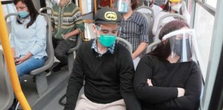 Conductores son capacitados para afrontar el acoso sexual en el transporte publico