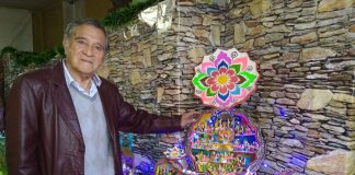 Don Miguel, el maestro huancaíno coleccionista de 150 nacimientos en miniatura