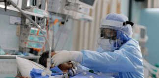 ¿Aún no te vacunaste? Mira cuánto podrías gastar si llegas a una UCI por covid-19