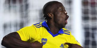 Luis Advíncula anoto el gol del triunfo de Boca Juniors ante el Estudiantes de La Plata