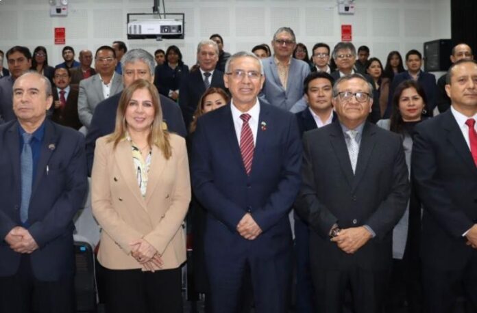 UNT presenta nueva Segunda Especialidad en Derecho