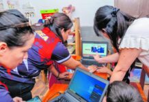 “Conectar para Educar” lleva conectividad y formación digital gratuita a comunidades rurales de Huánuco y San Martín